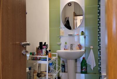 Apartament cu 4 camere semidecomandat în Berceni - 6