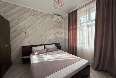 Casa / Pensiune cu 12 camere de vanzare in zona Eforie Sud Constanta - 8
