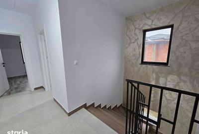 Casă cu 4 camere cu Teren 440 Mp în Miroslava - 11