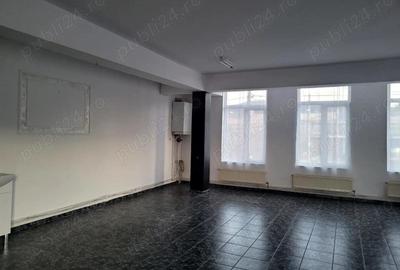 Spațiu comercial, de 60 mp, în Central - 1