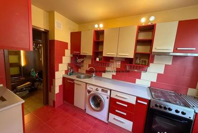 Apartament cu 3 camere semidecomandat în Giurgiului - 1