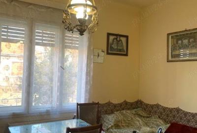 Vand casa si teren , str.Independentei , zona linistita - 3