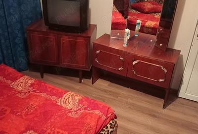 Vand apartament 3 camere et 4 - 5