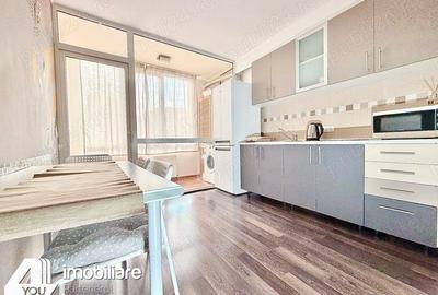 Apartament cu 3 camere decomandat în UTA - 8