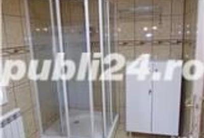 Spațiu comercial, de 1,500 mp, în Central - 1