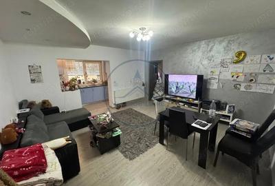 Apartament de vanzare Zona Decebal | Bloc privat, etaj 1 - 3