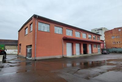 Imobil D+P+E pretabil servicii, suprafata 3488 mp, teren 6800 mp front 51 ml! - 14