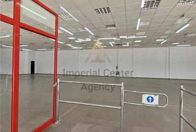 Spațiu comercial, de 525 mp, în Nord - 11