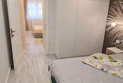 Apartament cu 3 camere semidecomandat în Policlinica - 11