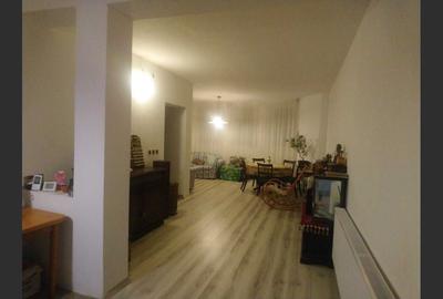 Casă cu 3 camere în Porumbeni - 9