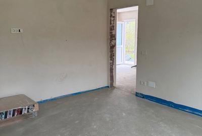 Apartament cu 3 camere decomandat în Mogoșești - 3