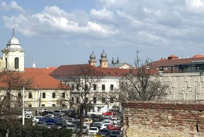 Apartament cu 3 camere semidecomandat, mobilat în Ultracentral - 20