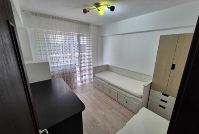 Apartament cu 3 camere decomandat în Cug - 8