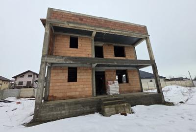 Casă cu 4 camere cu Teren 900 Mp în Pantelimon - 12