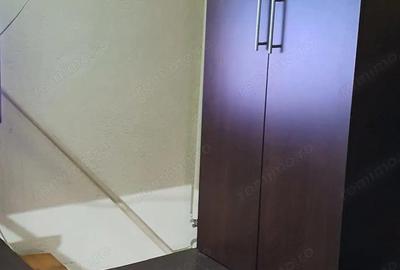 Vand spatiu comercial in Deva, zona 1 Decembrie (Ultracentral), suprafata utila 49,18 mp, vitrina - 1