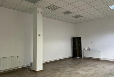 Spațiu comercial, de 55 mp, în Țiglina 1 - 4