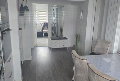 Apartament cu 3 camere decomandat în Micro 16 - 6