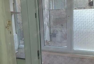 De inchiriat garsoniera Zizinului - 1