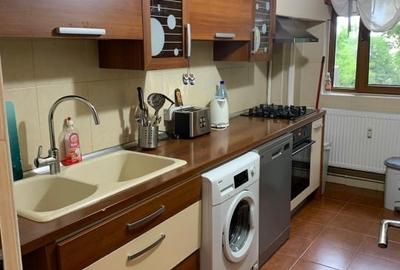 Apartament cu 3 camere decomandat, mobilat în Panduri - 6