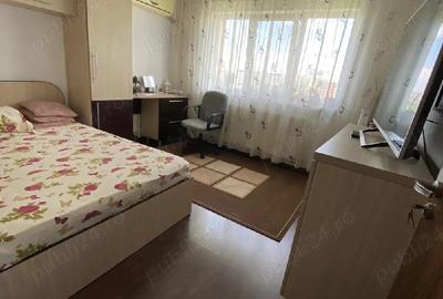 Apartament cu 3 camere decomandat în George Enescu - 7
