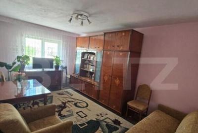Apartament de vanzare, cu 3 camere ecomandate, zona Zimbru