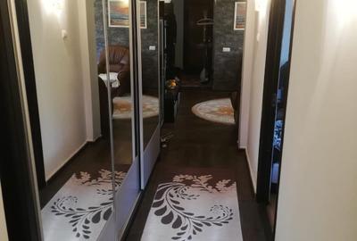 CITY MALL APARTAMENT CU 4 CAMERE ST 89 MP PRET 128000 EURO - 10