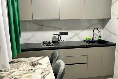 Garsonieră decomandată în Apărătorii Patriei