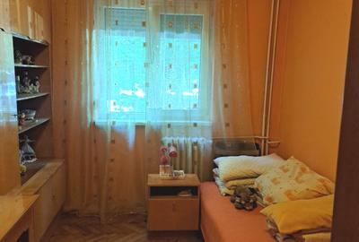 Apartament cu 3 camere semidecomandat, mobilat în Dacia - 14