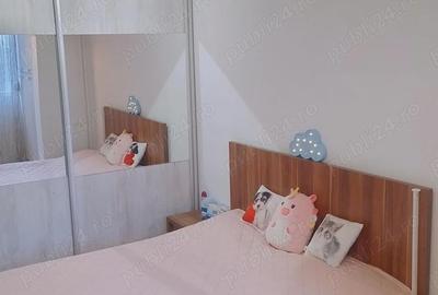 Apartament cu 3 camere semidecomandat în Central - 3