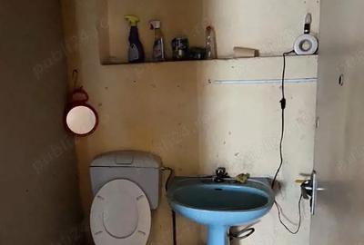 Spațiu comercial, de 70 mp, în Central - 1