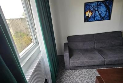 Apartament 2 camere, in blocul de la gura de metrou Eroii Revolutiei - 2