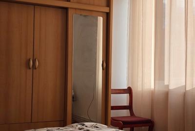 Apartament cu 3 camere semidecomandat în Central - 4