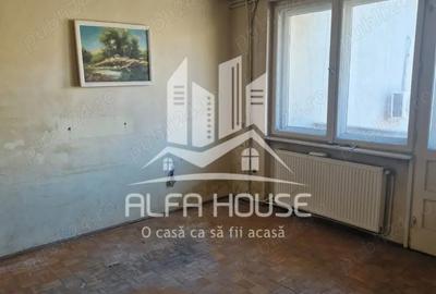 Apartament cu 3 camere semidecomandat în Central - 2
