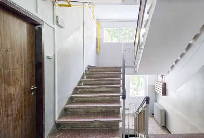 Apartament cu 3 camere decomandat în Drumul Taberei - 16