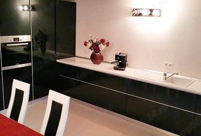 Casă cu 6 camere în Central - 7