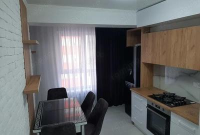 Garsonieră decomandată în Primăverii - 1
