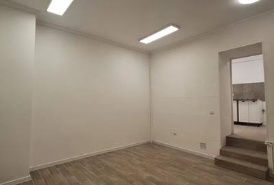 Spațiu comercial, de 35 mp, în Central