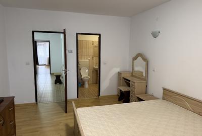 Apartament cu 3 camere decomandat, mobilat în Vasile Aaron - 2