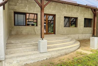 De vanzare doua case - 4