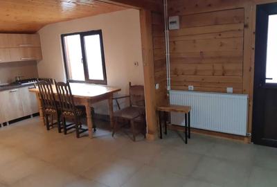 Casă cu 3 camere în Central - 6