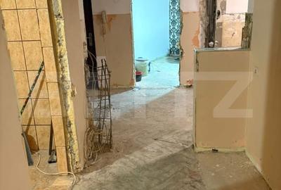 Apartament etaj 1, 3 camere, renovabil - SENSUL VECHI - 2