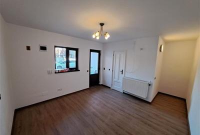 Casa cu 3 incaperi distincte, 65 mp utili, situata in cartierul Plopilor! - 2