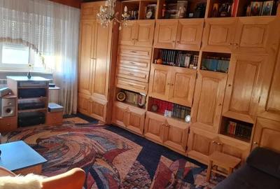 Apartament cu 2 camere de vanzare zona  Vest Tulcea - 1