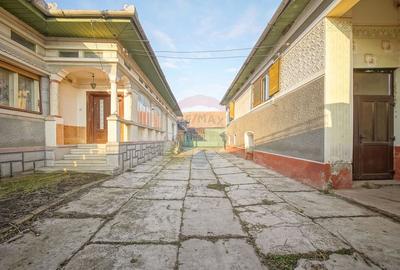 Casă cu 6 camere cu Teren 2134 Mp în Cincu - 49