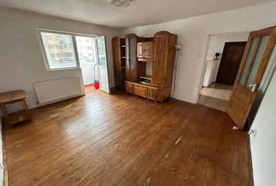 Apartament cu 2 camere semidecomandat în Cetate - 8