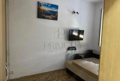 Garsonieră decomandată, mobilată în UMT - 3