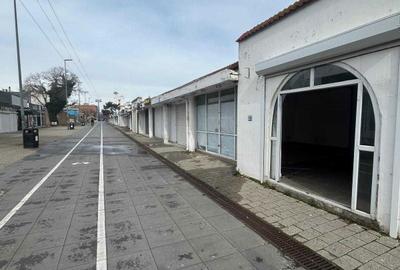 Spațiu comercial, de 18 mp, în Ultracentral - 7