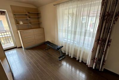 Casă individuală cu 4 camere cu Canalizare în Florești - 12