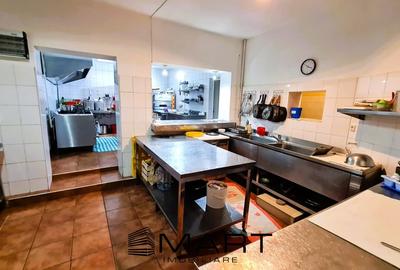 Pensiune cu 67 locuri de cazare, zona Curmatura - 5