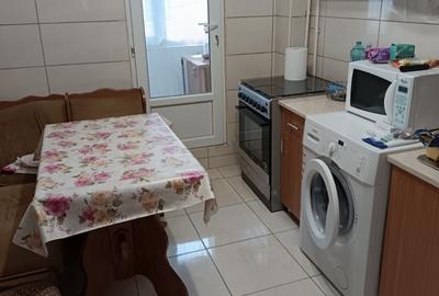 Apartament cu 3 camere decomandat, mobilat în Republicii - 3